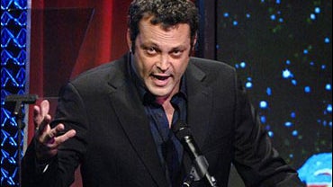 Actor Vince Vaughn speaks at the Fulfillment Fund STARS 2007 