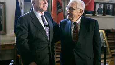 Sen. John McCain and former U.S. Secretary of State Henry Kissinger 