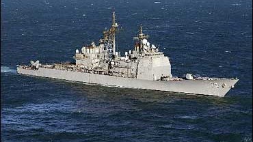 the guided missile cruiser USS Port Royal 