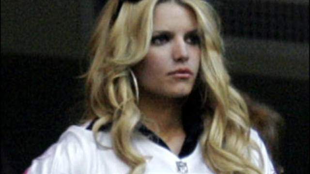 Dallas QB Romo (Jessica Simpson's new beau) gets back to business – Orange  County Register