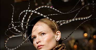 Elegant Meets Casual At NY Fashion Week - CBS News