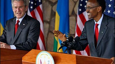 U.S. President George W. Bush, left, and Rwanda's President Paul Kagame 