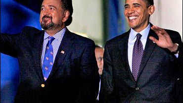 Democratic presidential hopeful Sen. Barack Obama D-Ill., right walks out with New Mexico Gov. Bill Richardson 