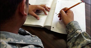 Army Hopes Dropouts Can Fill Gaps CBS News