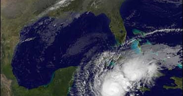 Hurricane Paloma Targets Cayman Islands CBS News
