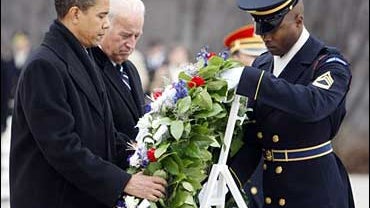 Obama, Biden Lay Wreath at Tomb of the Unknowns 