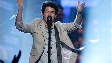 Nick Jonas of the Jonas Brothers performs at the Kids' Choice Awards March 28, 2009 