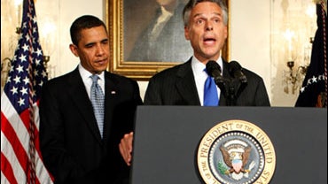 President Barack Obama announces the nomination of Utah Governor Jon Huntsman to U.S. Ambassador to China in the Diplomatic Room at the White House, Saturday, May 16, 2009, in Washington. 