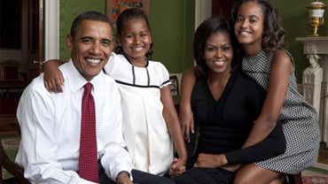 Obama family portrait 