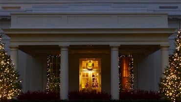 The White House at Christmas 2009 