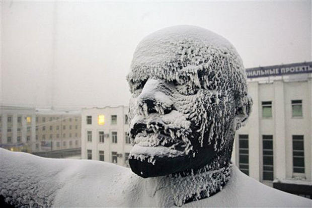 Bone-Chilling Cold in Russia 