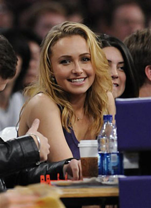 Hayden Panettiere at Lakers Game 