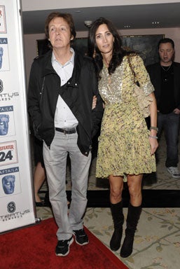 Paul McCartney Takes Date to Tea 