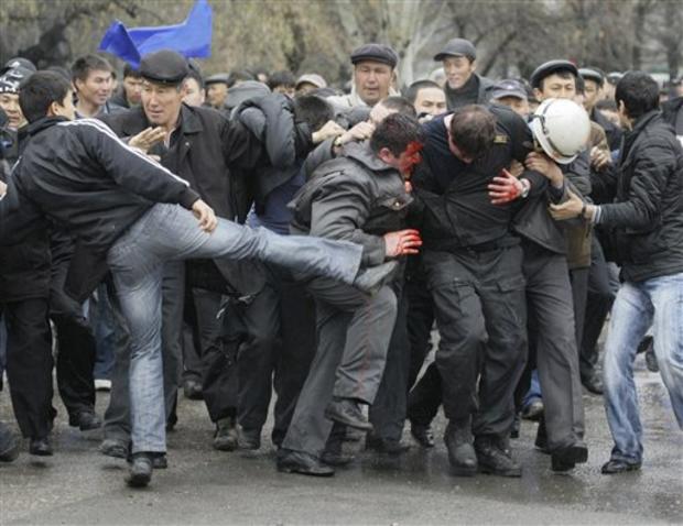 Kyrgyzstan_Protest_05.jpg 