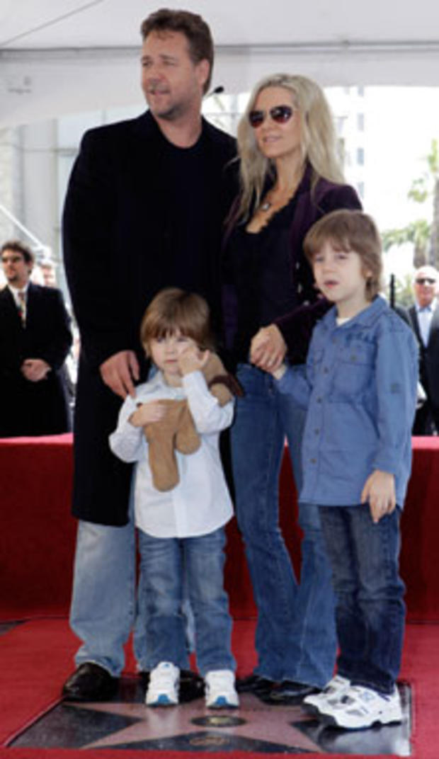 Russell-Crowe-Star-Family.jpg 