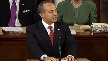 Felipe Calderon addresses Congress 