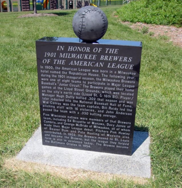 Bob Uecker Historical Marker