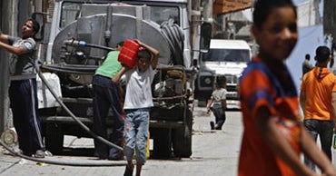 WikiLeaks: Israel Intentionally Kept Gaza on Brink of Economic Collapse - CBS News