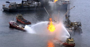 Bp S Worst Case Estimate Was 4 2m Gallons A Day Cbs News