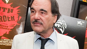 oliver_stone_370.jpg 