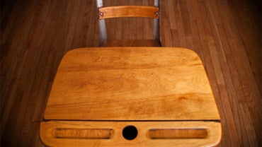 Woman Gets Stolen Ring Back...28 Years Later 