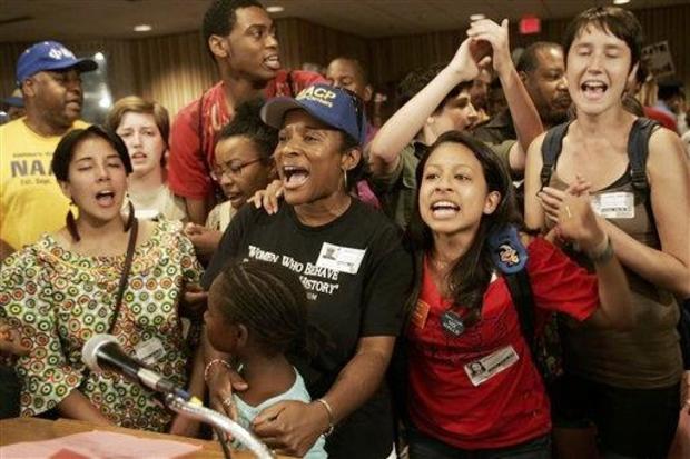 19 Arrested at NC School Board Meeting as Racial Tensions Rise Over Bus Assignment Policy 