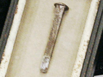 Missouri Woman Uses Railroad Spike to Fight off Intruder 