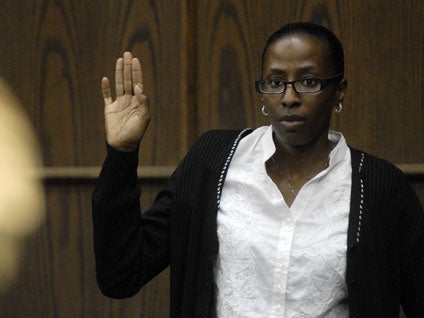 Woman Fakes Breast Cancer, Sentenced To 3 1/2 Years In Jail 