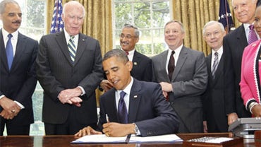 Obama Signs Fair Sentencing Act 