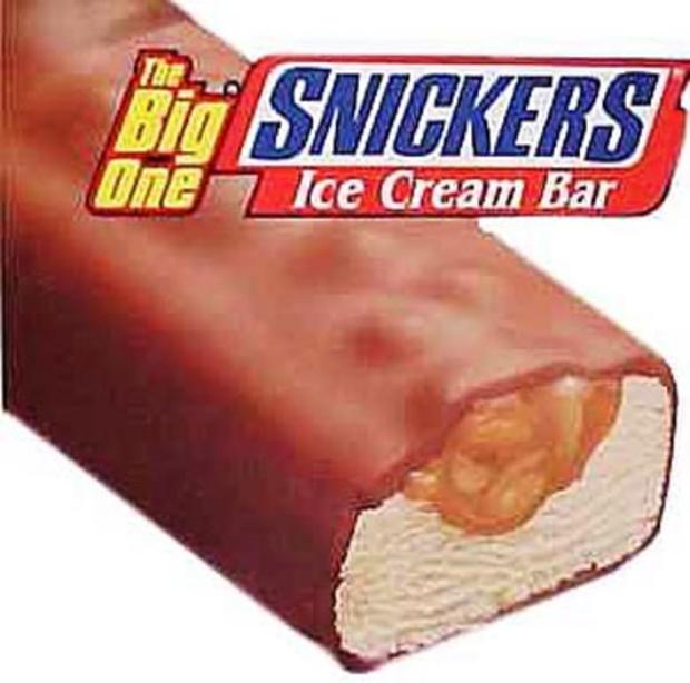 snicker_ice_cream_bar_2.jpg 
