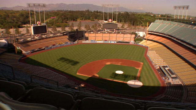 dodger_stadium_topper1.jpg 