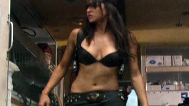 showbuzz_0902.jpg 