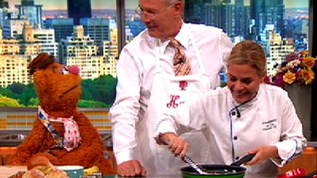 es_0915_COOKING_MUPPETS.jpg 