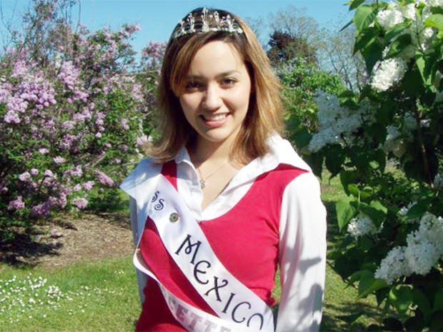 Daniela Gaskie (PICTURES): Ky. Beauty Queen Goes On Royal Rampage 