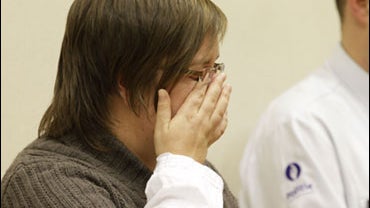 Woman Guilty of Skydiving Murder, Sabotaged Parachute to Kill 