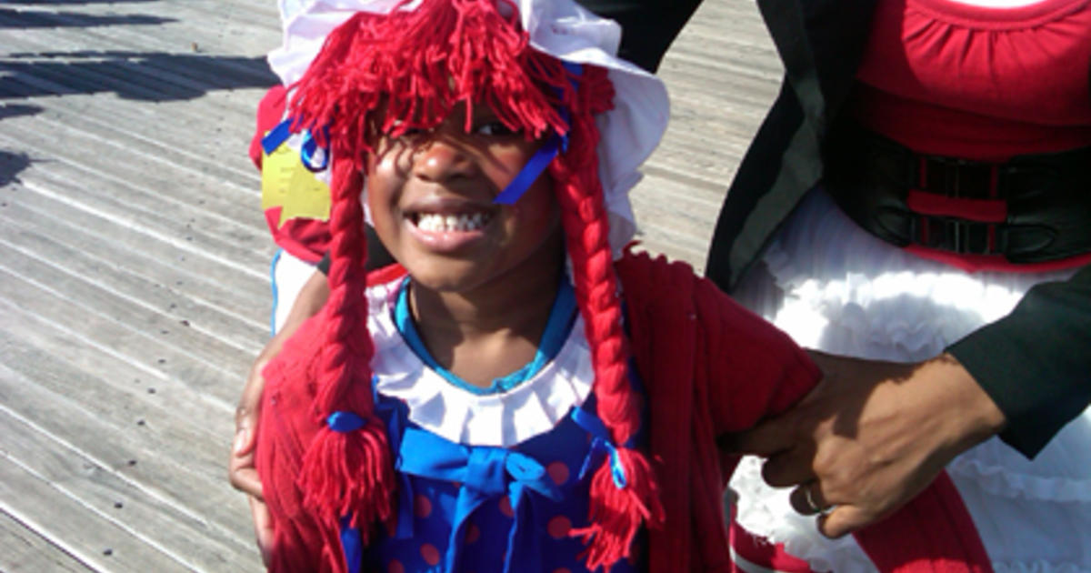 Coney Island Holds First Annual Halloween Parade CBS New York
