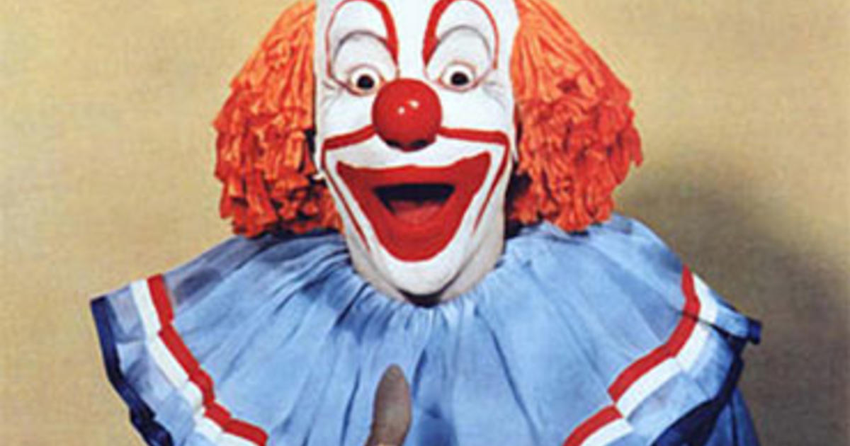 Funny or scary? The two faces of clowns - CBS News