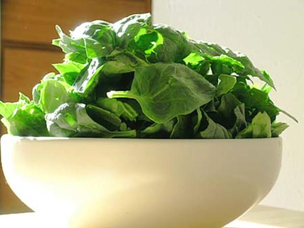 spinach1.jpg 