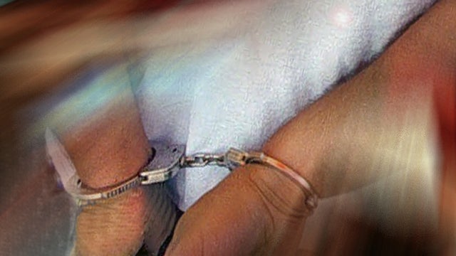 Gunman Hungry for Seconds Returns to Restaurant, Gets Arrested, Say Mass. Cops 