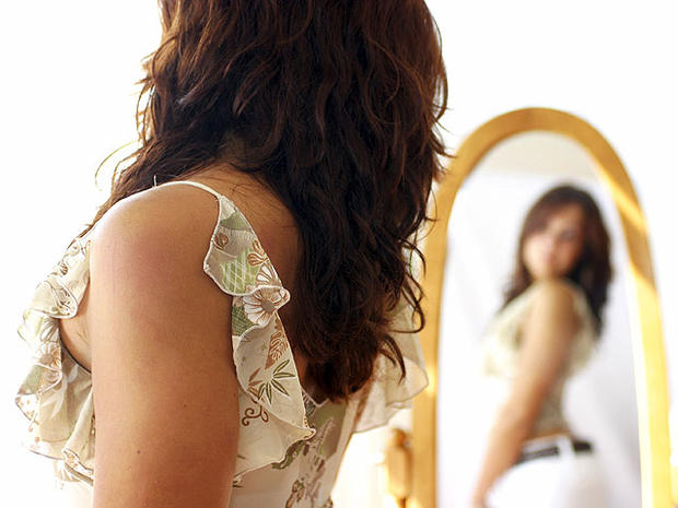 woman-mirror.jpg 