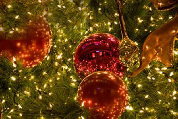christmas tree ornaments 