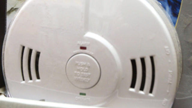 carbon-monoxide-detector.jpg 