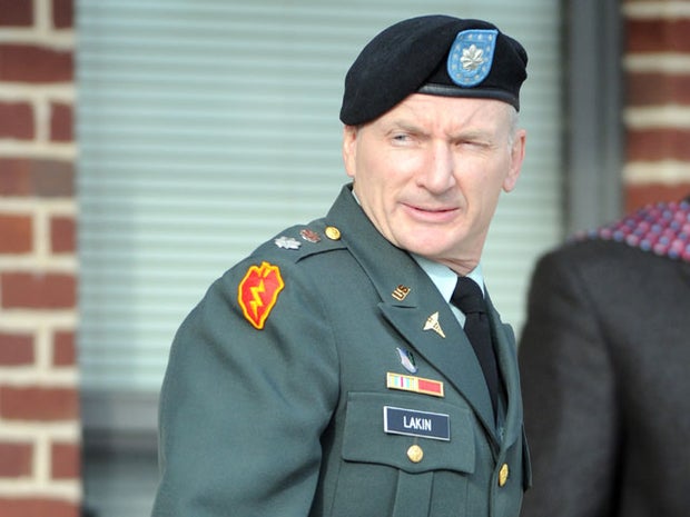 Army Birther Lt. Col. Terrence Lakin Pleads Guilty to One of Two Counts 