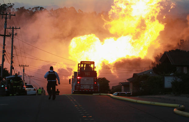 gas-explosion-devastates-california-city.jpg 