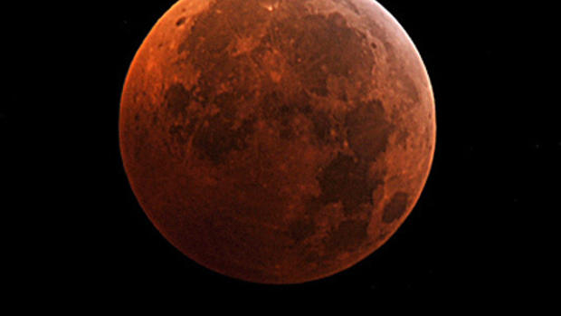 The Drama of a Total Lunar Eclipse  