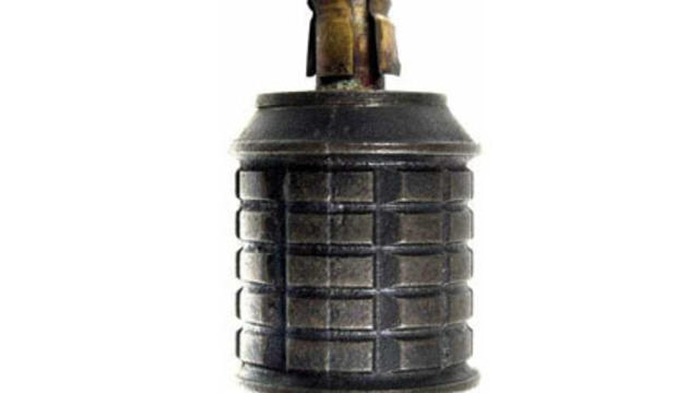 grenade.jpg 
