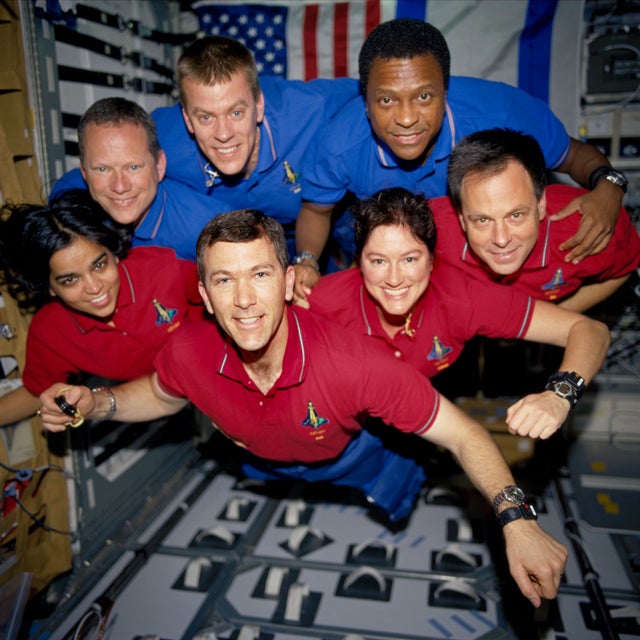 sts107-735-032.jpg 