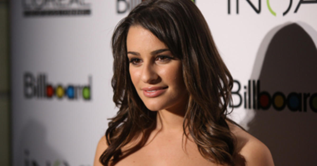 Glee Star Lea Michele To Perform At Super Bowl Cbs Los Angeles 