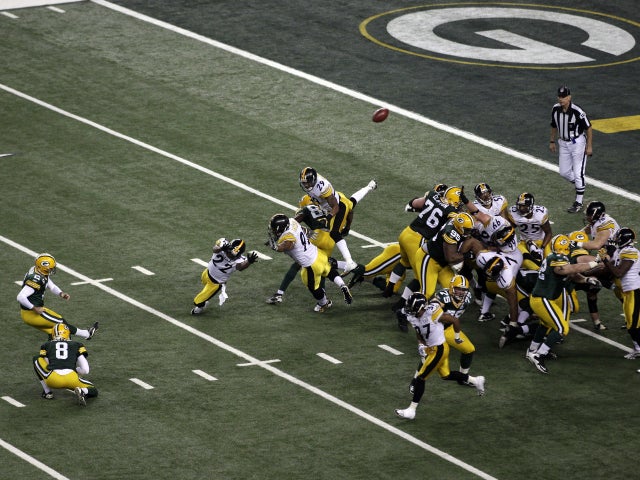 super_bowl_xlv_AP110206058726.jpg 