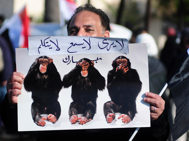 egypt_cairo_protests_AP11021012438.jpg 